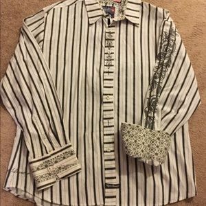 Men’s long sleeve shirt 👕